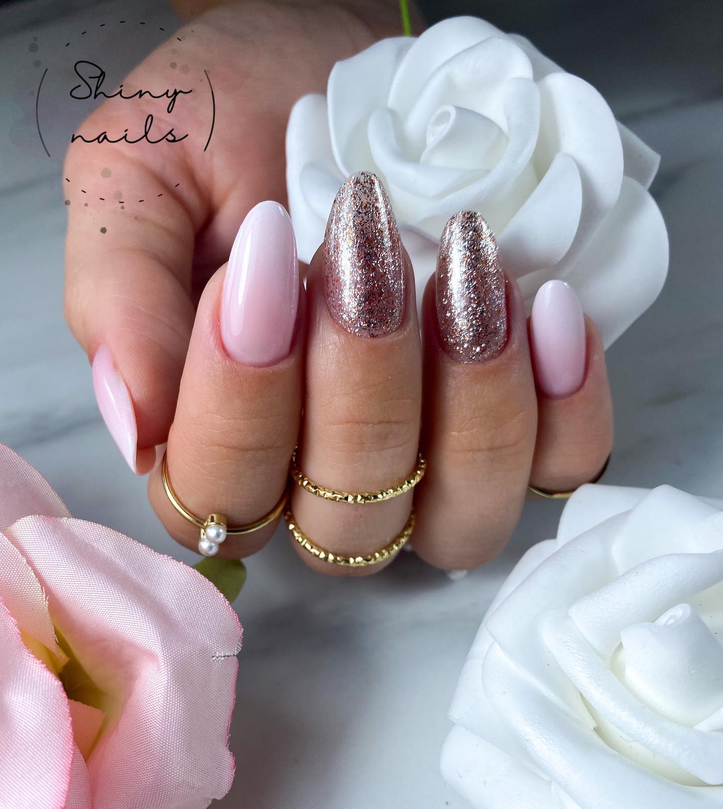 Shimmery and feminine, this cool manicure will look adorable for your formal events and parties where you wish to fully shine!