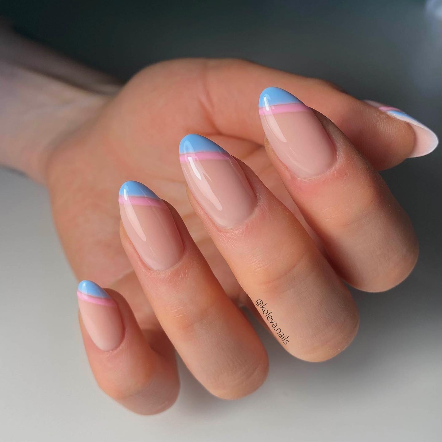 Combine pink and blue if you can’t make up your mind when it comes to your French manicure. You’ll also like these for baby gender reveal parties, baby showers, etc.