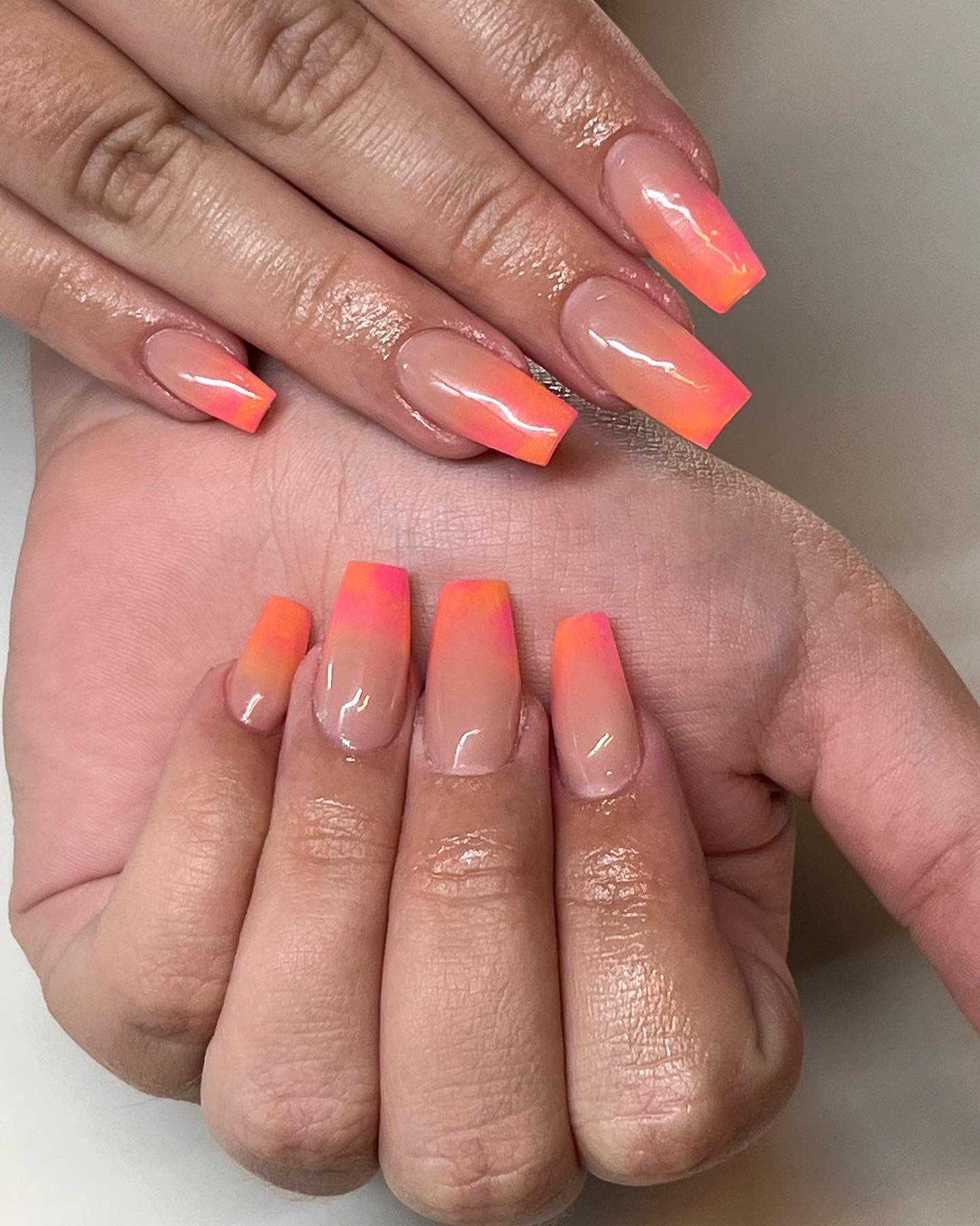 Cool ombré coffin nails that you can wear if you’re looking for the prettiest summer shade.