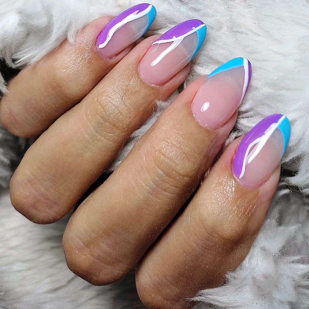 Manicure such as this one will take you 2 hours to achieve. Book the best nail tech if you’re not that precise or skilled when it comes to nail art.