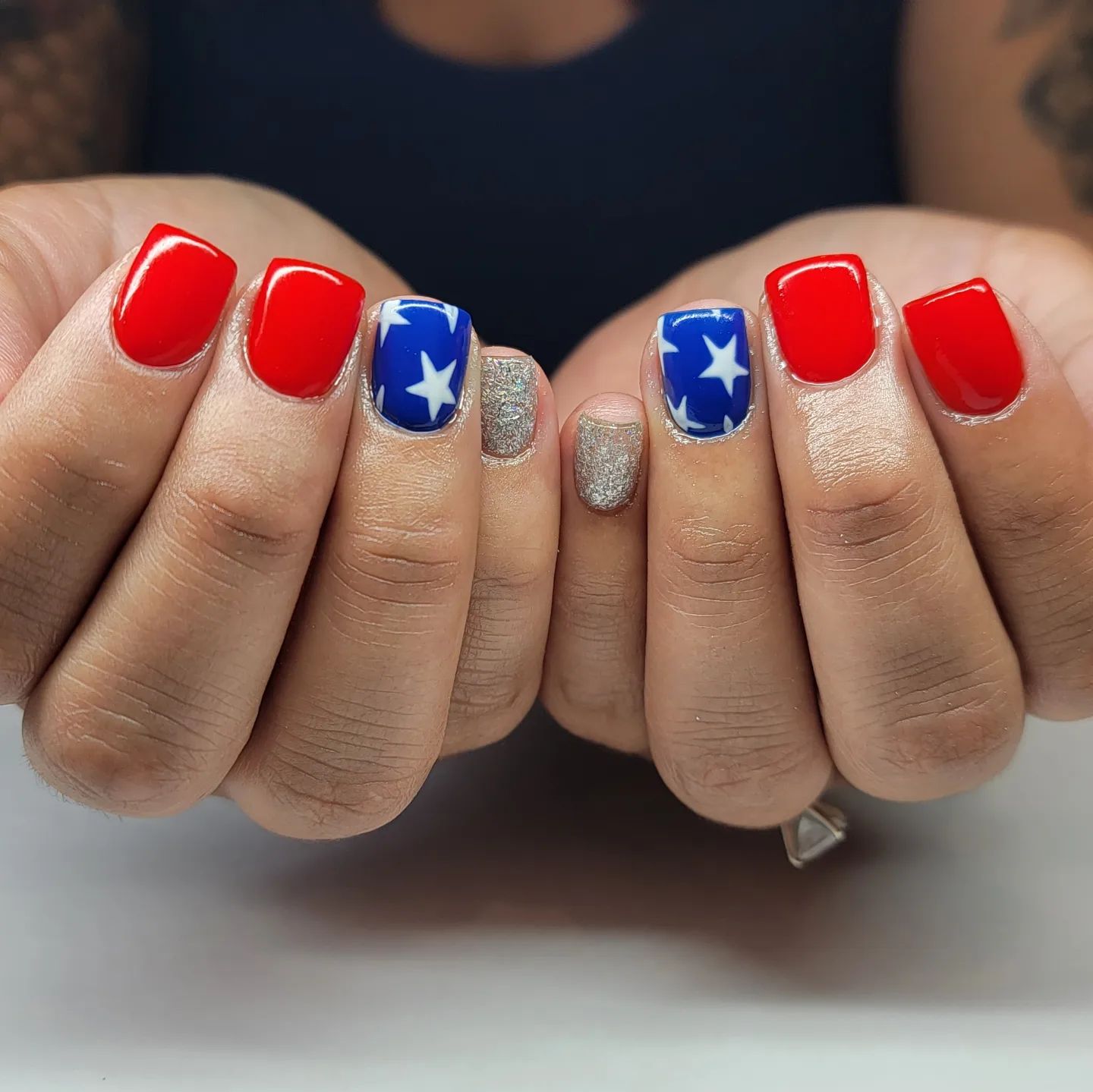 To celebrate the 4th of July, here is a great nail design idea for you. As accent nails, you can have white stars on dark blue base and a glittered silver on your pinky finger.