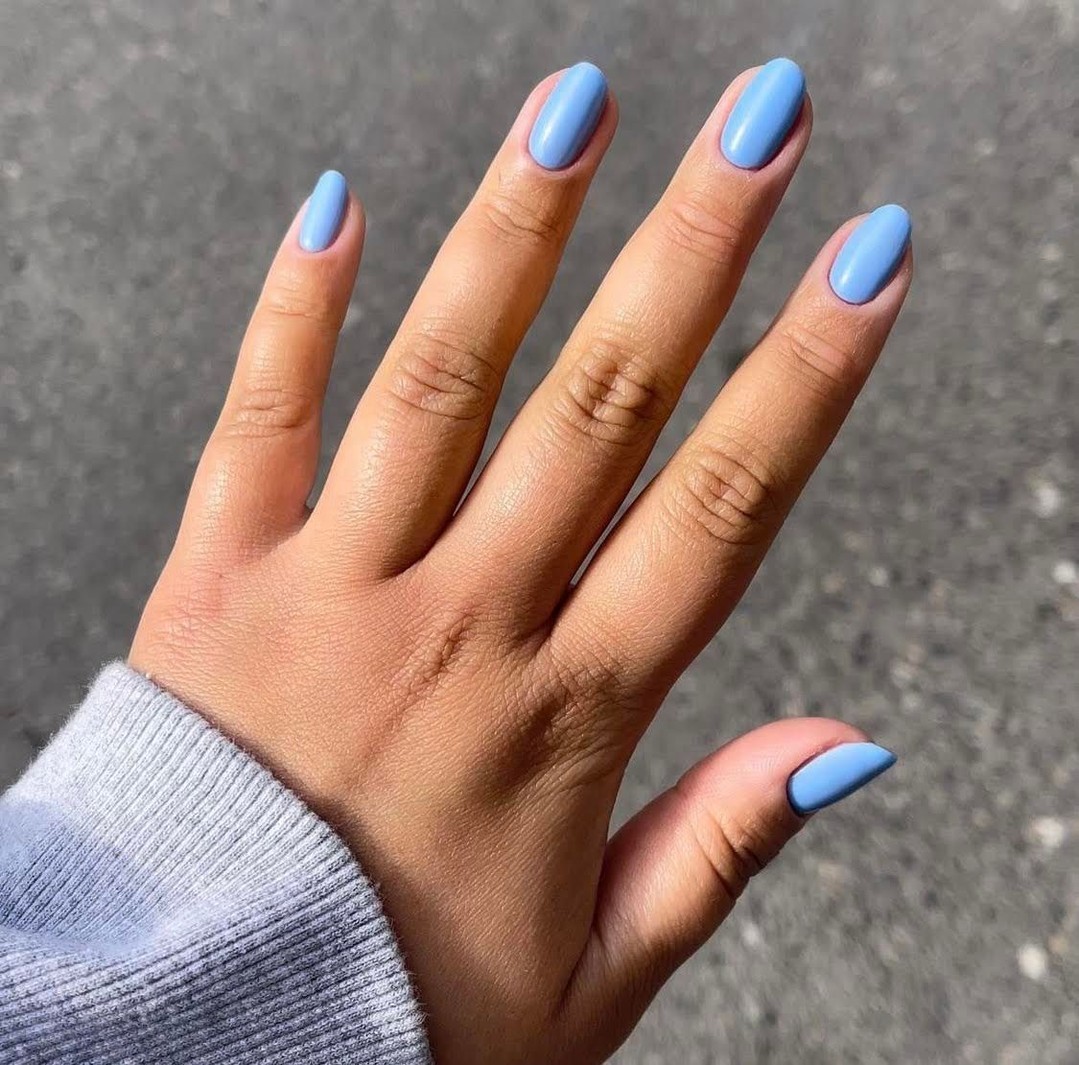 Here is another example of a simple and gorgeous light blue nail design. Try this out if a simple look is for you.