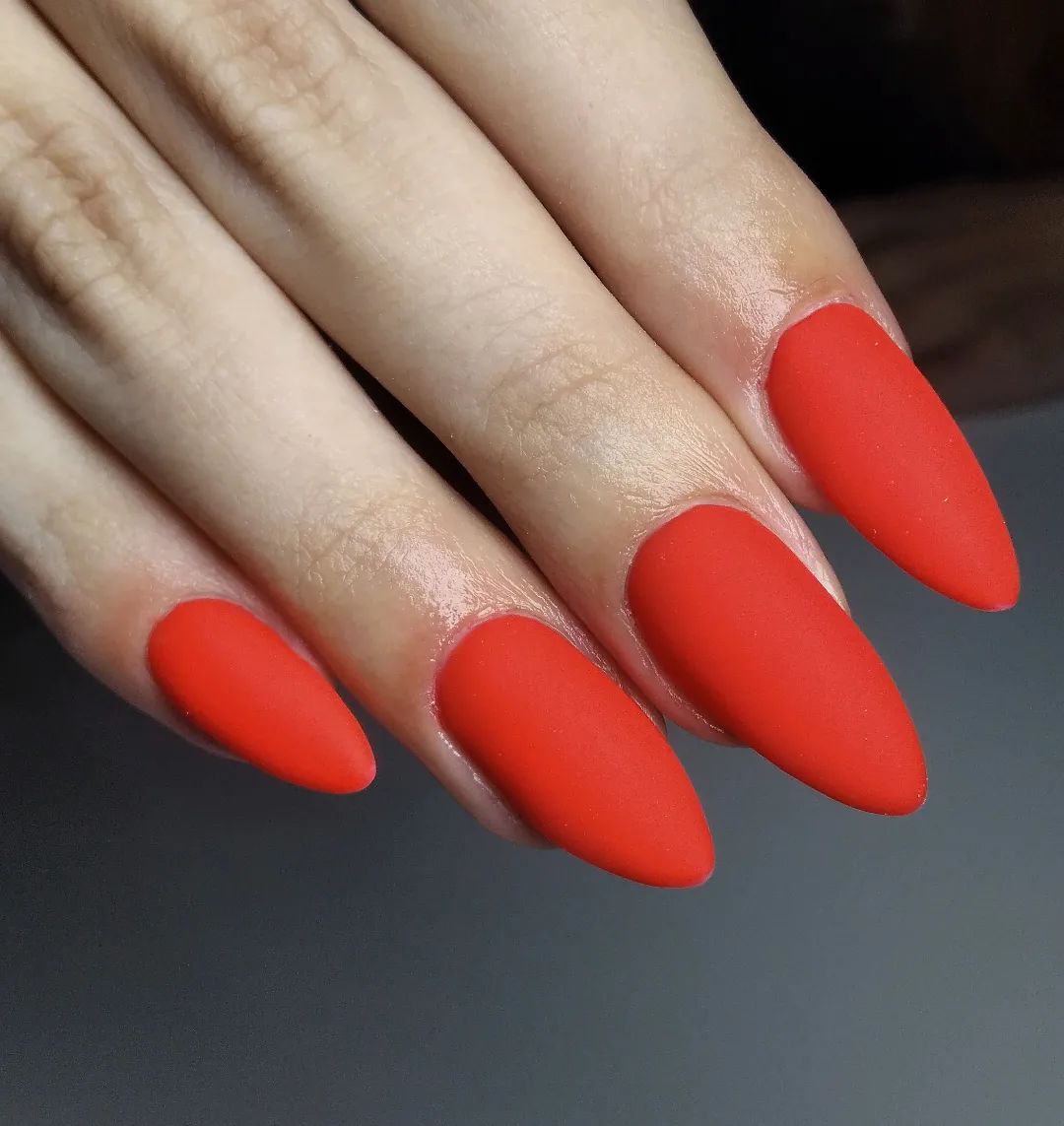 Plain matte red look is sure to help you notice by everyone. It is also good for important events since everyone won't take their eyes on you.