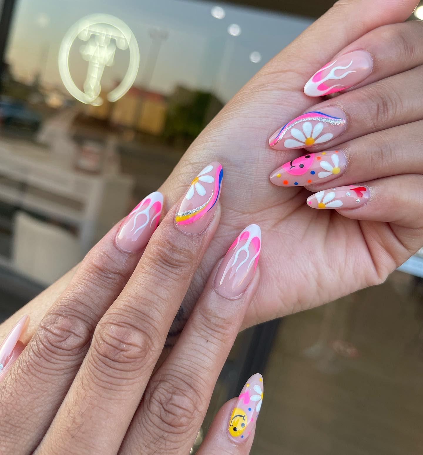 Do you want to try something new? Then, make your manicure appointment immediately and show this nail design to your nail artist!