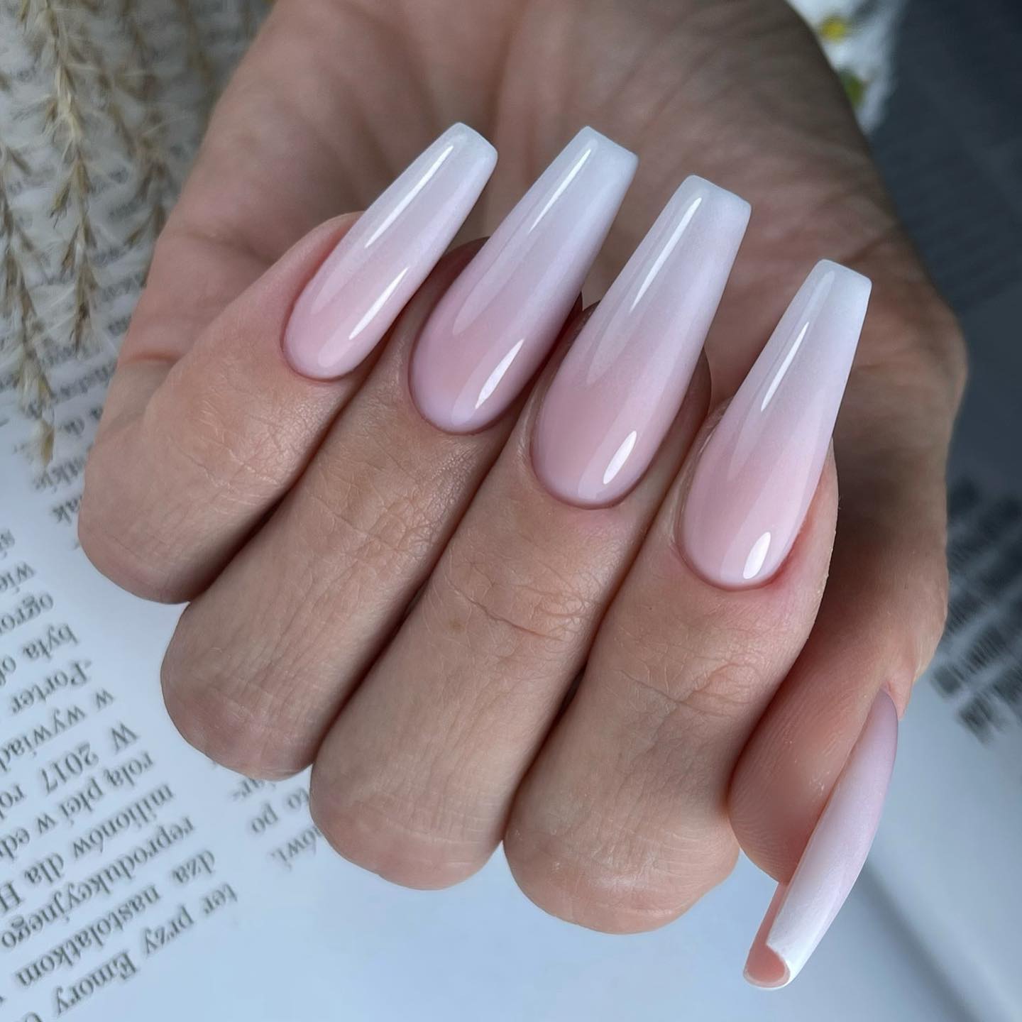 This color combination rocks with ballerina nails! It's so feminine and pretty. The pink really pops, and the white is such a classic shade to wear.