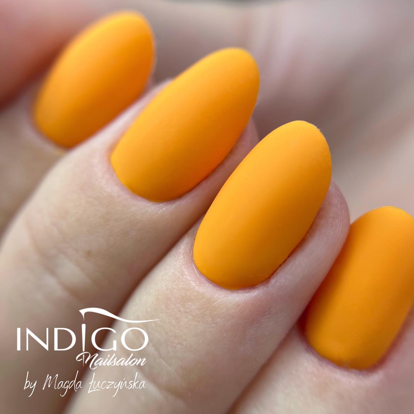 Your short almond nails are about to be eye-catching, are you ready for it? This warm yellow nail color will warm your heart, especially in cold days. Get these matte nails to shine.