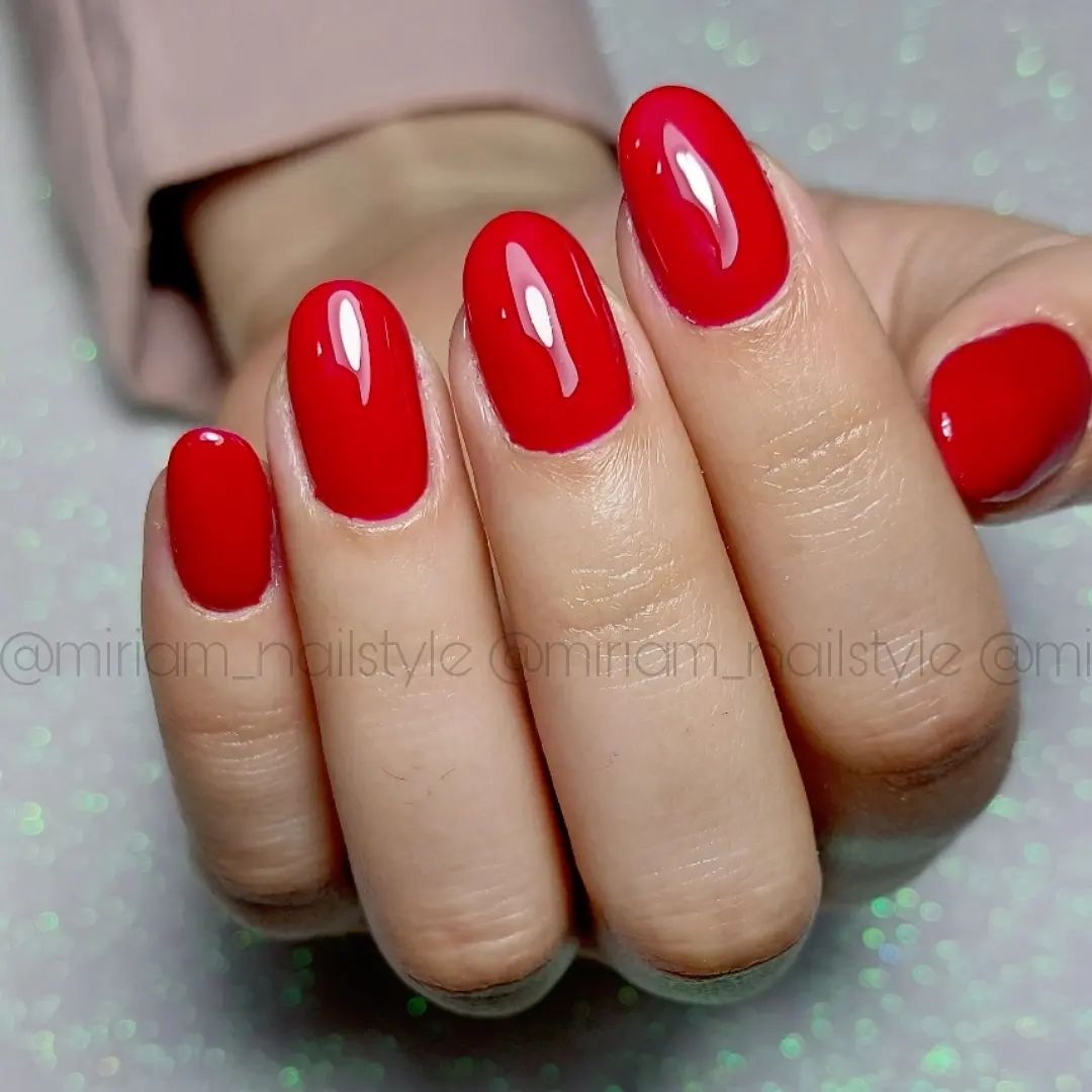 Blood red nails are a bold, in-your-face color that's perfect for both summer and winter season. They're deep and rich, and they are sure to make you feel powerful in a way that you could take on anything!