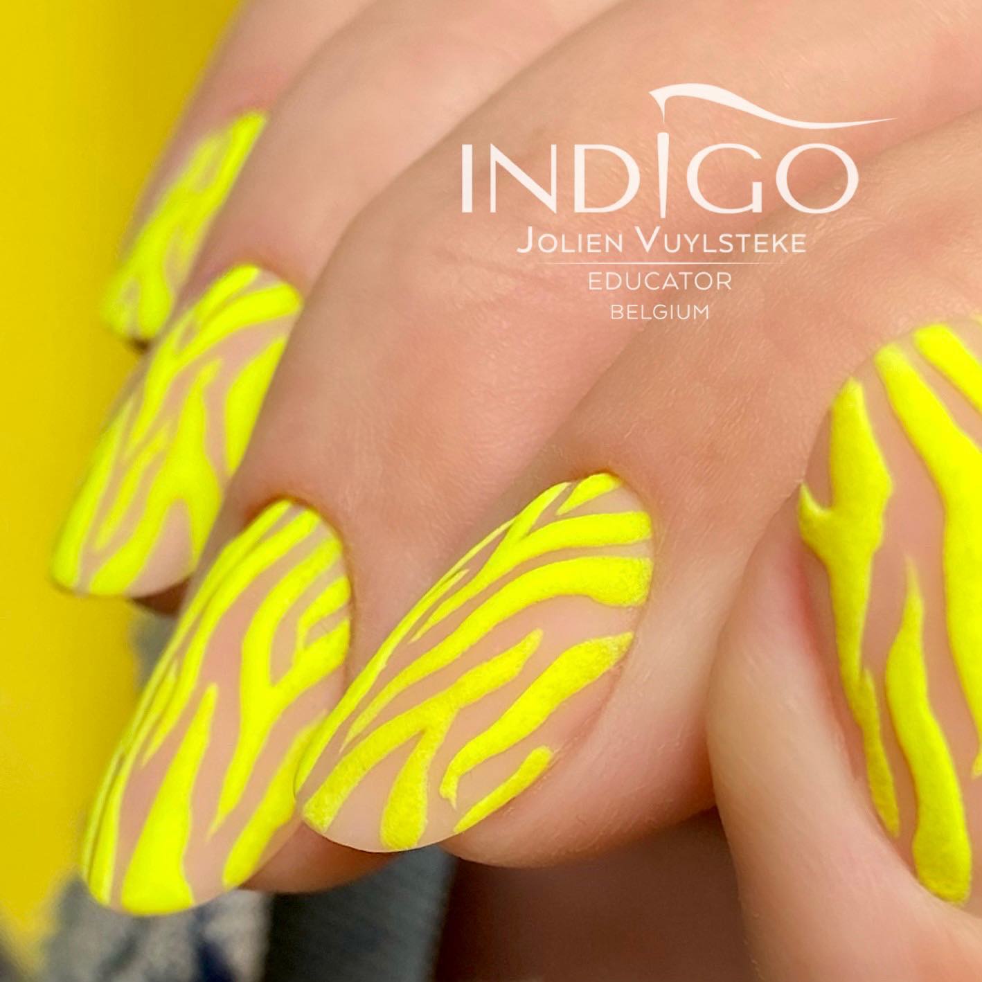 Neon yellow nails are a fun and unexpected way to add color to your oval manicure. They're a great choice for summer, as they'll help you stand out from the crowd when the sun is shining!