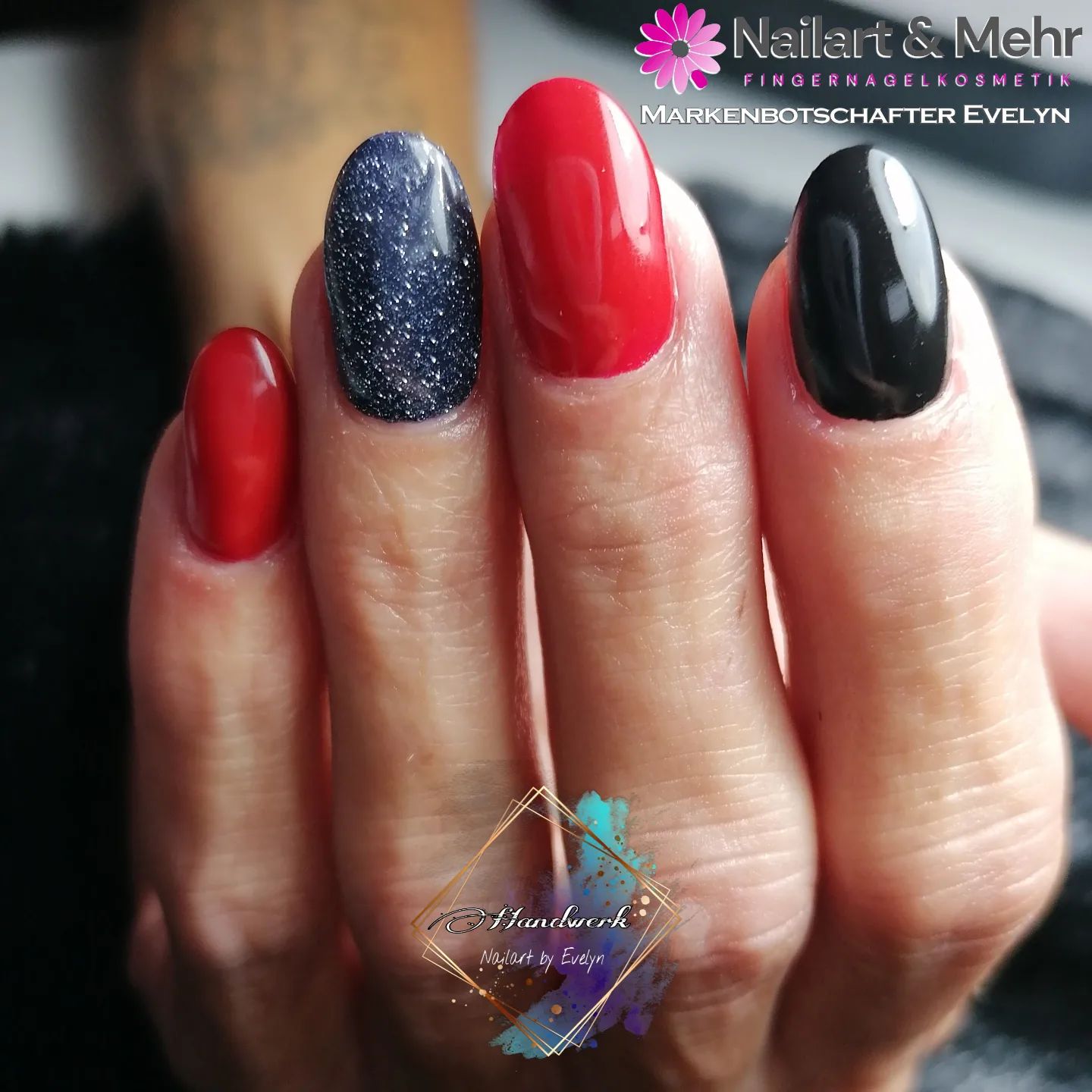 Classics never go out of style, do they? Let's apply red and black nail polishes as well as glittered black accent nail. Wanna show everyone that you have good taste? Then, go for it.